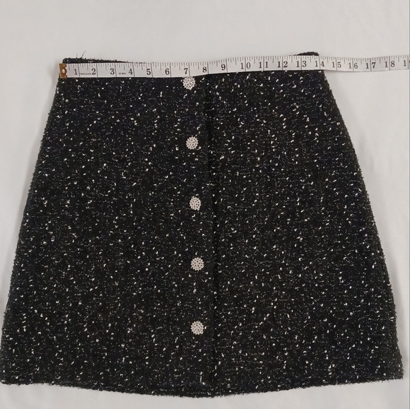 Express Women's High Waisted Jewel Embellished Tweed Mini Skirt Size 6 - Picture 6 of 7